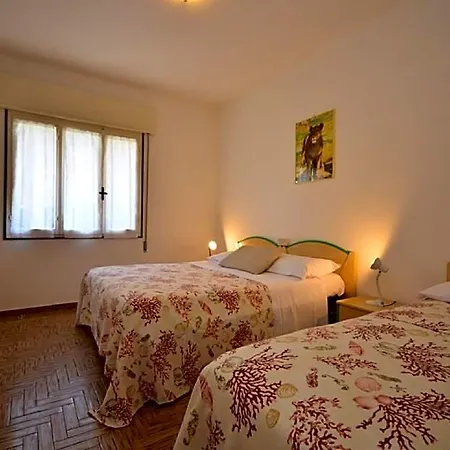 Precious Three-room Flat 650m From The 2* 비비오네